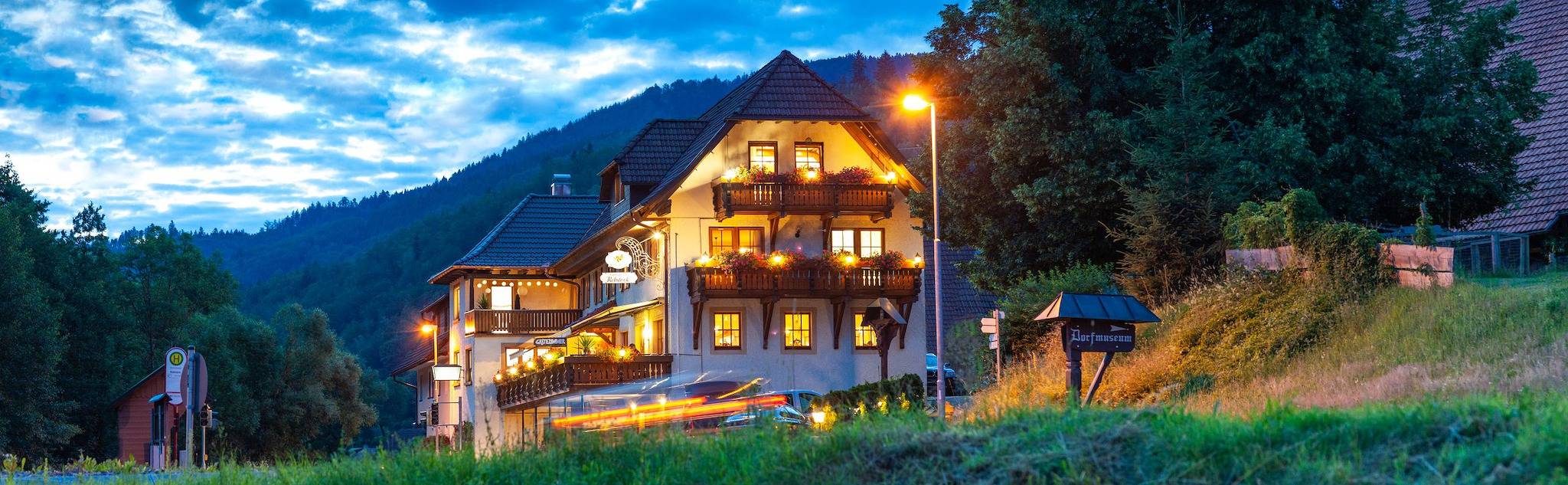 Gasthaus Rebstock -  Doppelzimmer Komfort, Dusche und Wc in Simonswald, Südschwarzwald