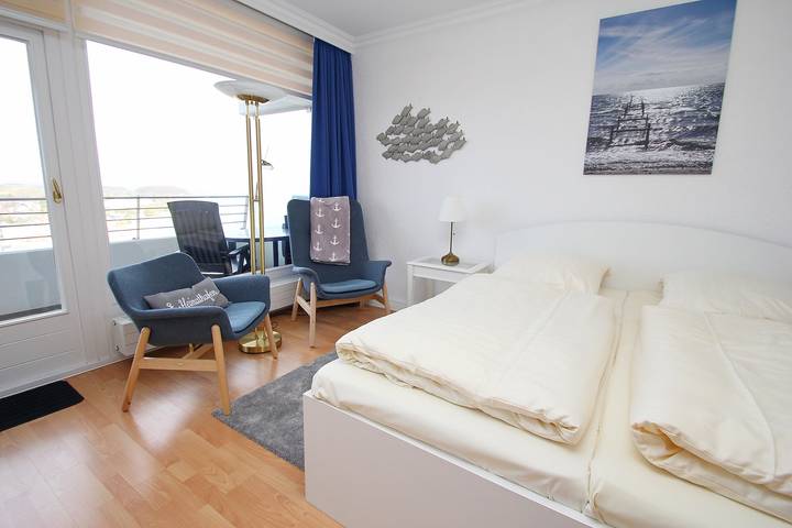 Ferienwohnung für 2 Personen, mit Balkon und Sauna in Travemünder Woche