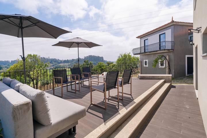 Holiday Home 'Picturesque in Northern Portugal' with Private Garden, Balcony and Wi-Fi in Gemeses, Parque Natural do Litoral Norte