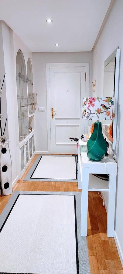 Ferienwohnung für 4 Personen, mit Ausblick und Terrasse - 1