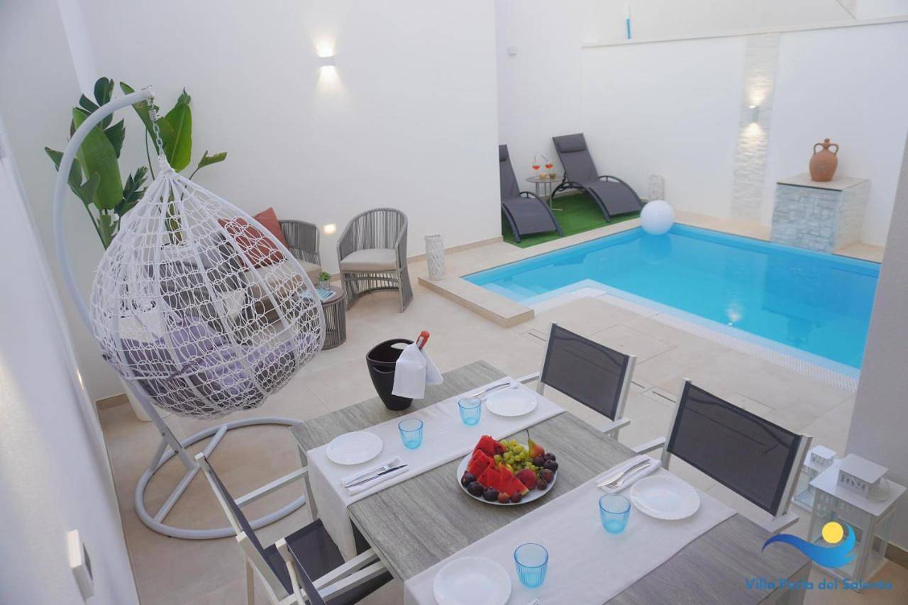Villa Perla del Salento con piscina in Lido Marini, Golfo di Taranto