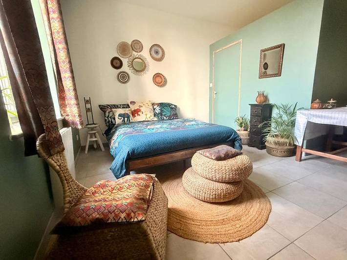 Gîte pour 2 personnes, avec vue et jardin à Villenave-de-Rions