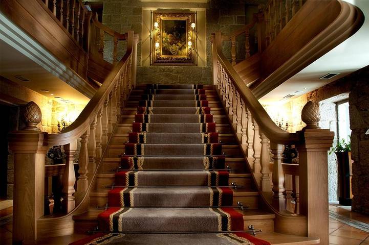 Hotel para 2 personas, con jardín y sauna además de piscina y jacuzzi en Comarca de Vigo - 2