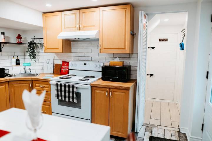 Gîte pour 2 personnes, avec jardin et piscine, animaux acceptés à Ottawa - 3