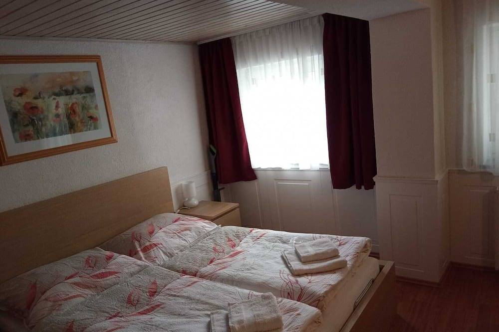 Ganze Wohnung, Ferienwohnung We 2 in Plötzin, Werder