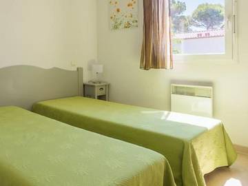 Camping für 4 Personen in Aubignan, Parc naturel régional du Mont-Ventoux, Bild 3