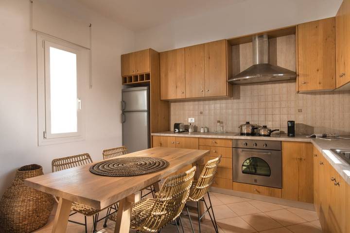 Location de vacances pour 5 personnes, avec balcon et vue sur l’océan dans Milos - 4