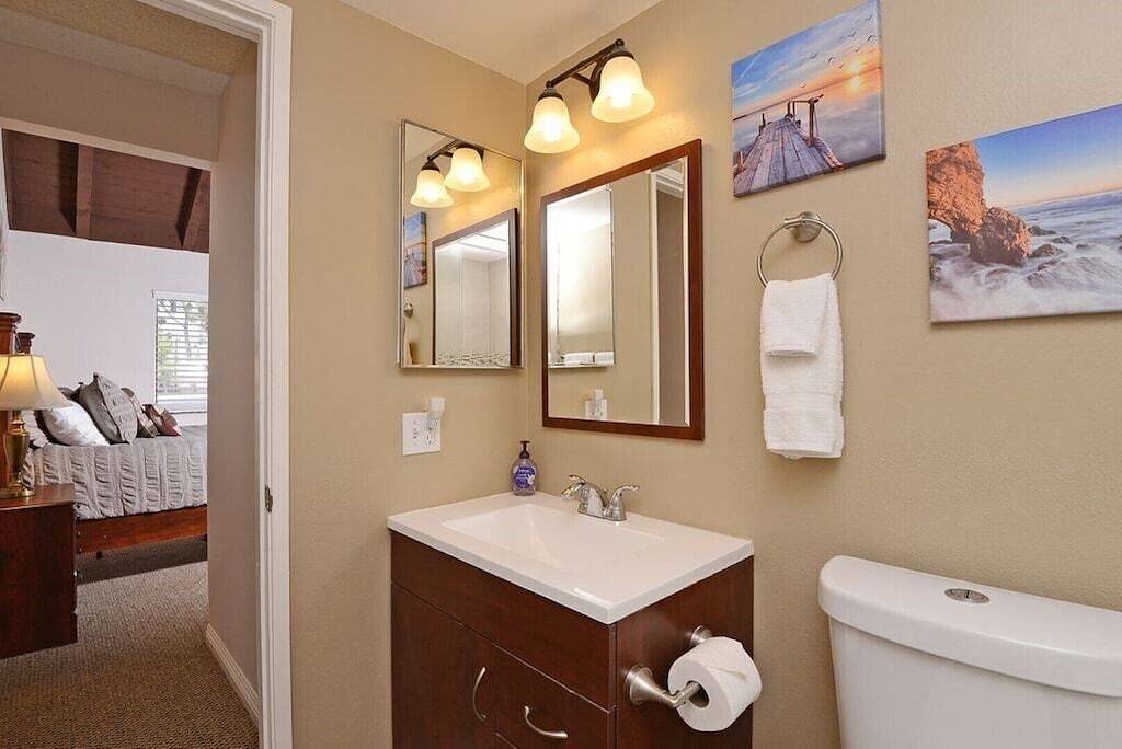 Ganze Wohnung, Walk to Disney, hot tub, strollers! One Parking Spot in Anaheim, Orange County