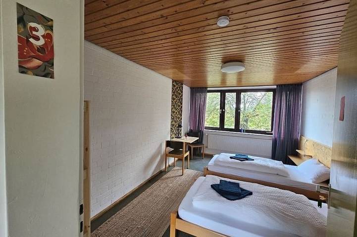 Gîte pour 2 personnes, avec jardin à Gomadingen - 4