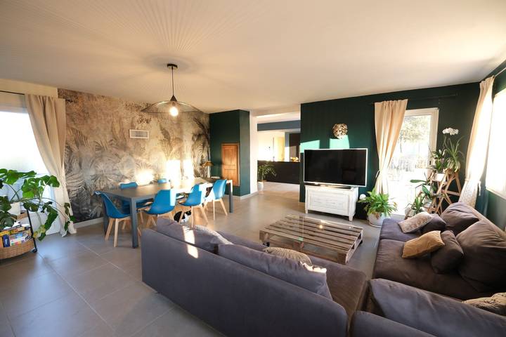 Villa pour 10 personnes, avec balcon et jardin dans le Luberon - 4