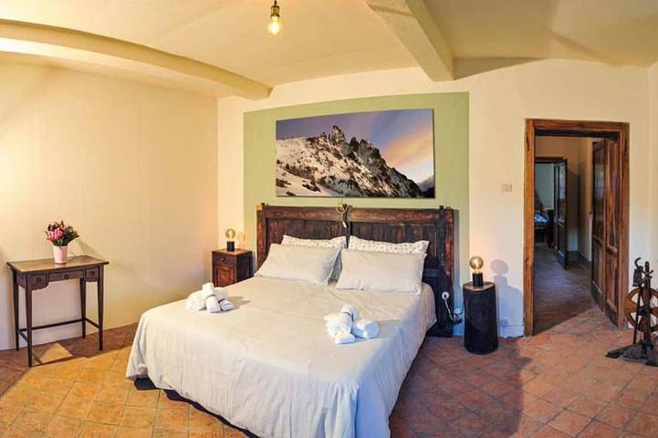 Villa espaciosa, impresionantes vistas, piscina privada, a pie de restaurante in Minucciano, Garfagnana