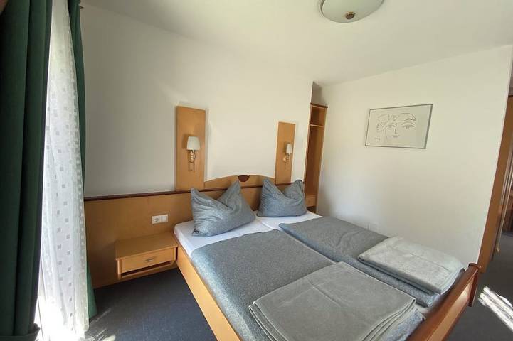 Ferienwohnung für 3 Personen, mit Balkon und Garten - 1