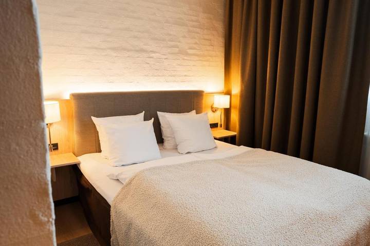 Hôtel pour 2 personnes, avec piscine et jardin ainsi que jacuzzi et sauna, animaux acceptés à Aalborg