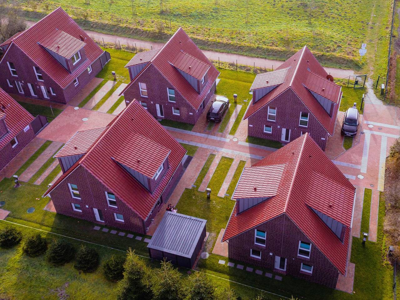 Ganze Ferienwohnung, Küsten Apartments Tannenhausen - Ferienhaushälfte Straßenseite in Aurich, Landkreis Aurich