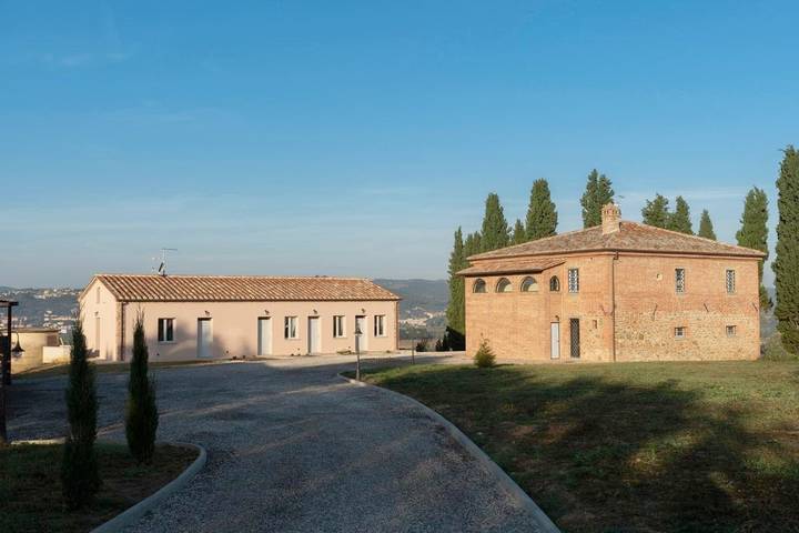 B&b per 3 persone, con Terrazza e Giardino nonché Piscina e Sauna a Sinalunga