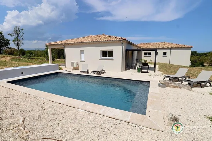 Casa de vacaciones para 4 personas, con piscina para niños y piscina además de vistas y jardín, Familias con niños - 1