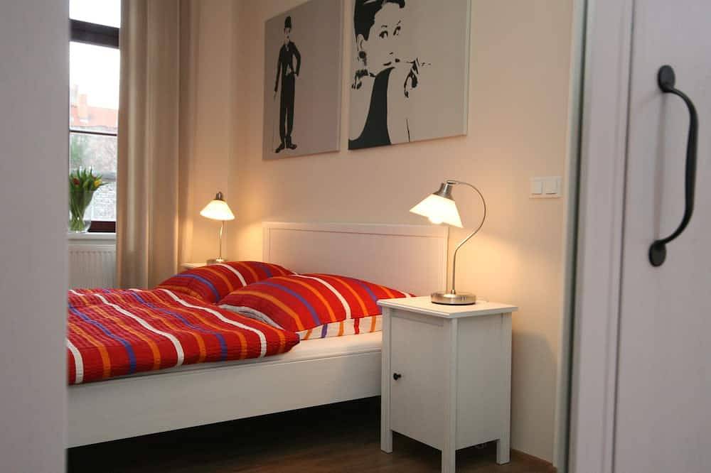 Ganze Wohnung, Apartment A-Xl Apartmentshaus 50M Zur Fussgängerzone 20 Parkplätze In Hof Gratis in Görlitz, Oberlausitz-Niederschlesien