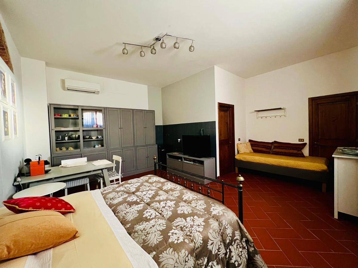 Classic Triple Room in Vinci, Province de Florence