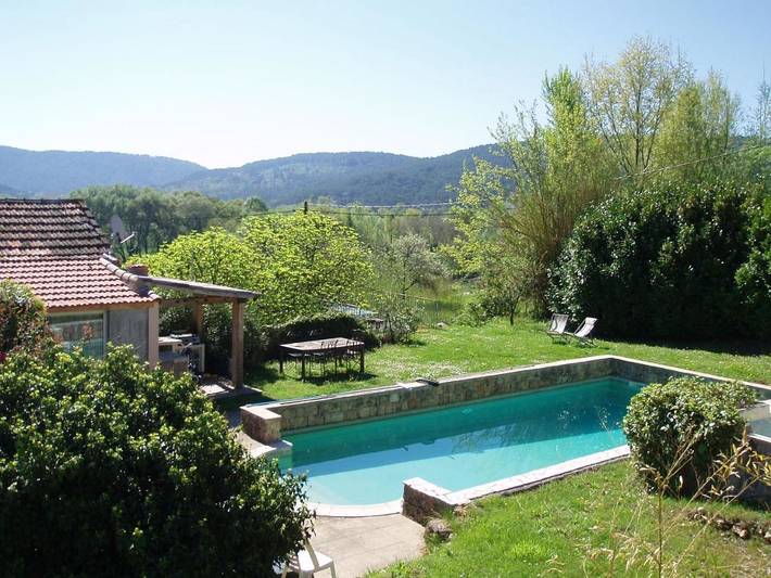 Chambre d’hôte pour 3 personnes, avec piscine ainsi que vue et jardin à Salernes - 2