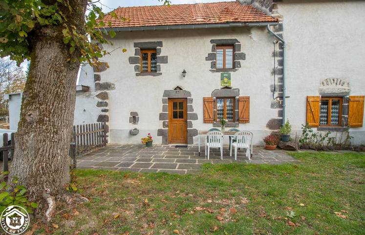 Gîte pour 4 personnes, avec Terrasse ainsi que Jardin et Vue