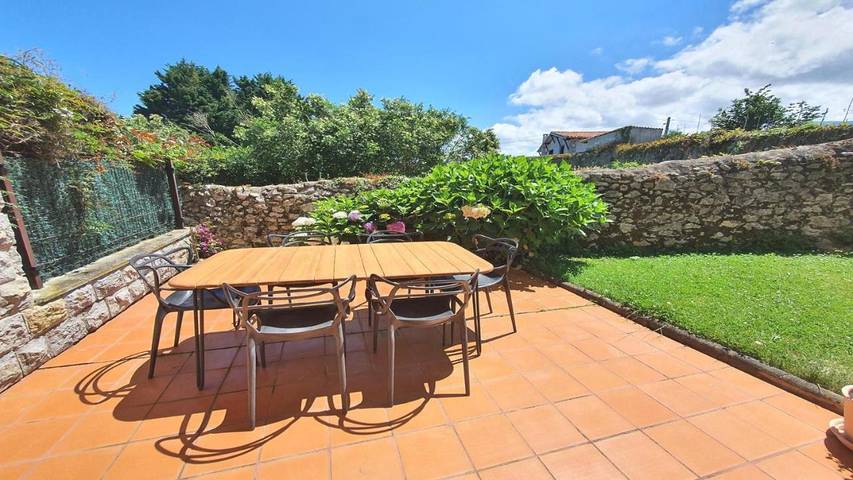 Apartamento para 5 personas, con jardín y terraza en Poo de Llanes