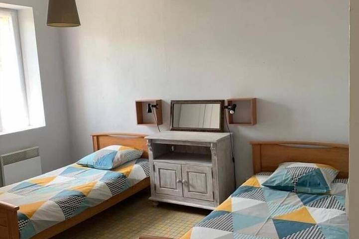 Gîte pour 5 personnes, avec piscine et jardin à Saint-Sever - 4