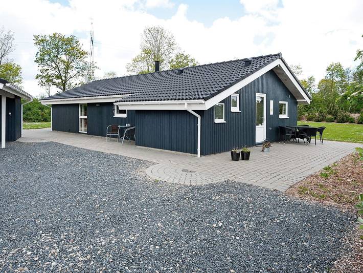 Ferienhaus für 6 Personen, mit Whirlpool und Terrasse sowie Sauna in Jegum