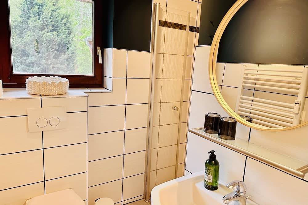 Ganze Wohnung, „Mein_Lieblingsplatz“ - Moderne helle Ferienwohnung mit großem Garten in Tating, Eiderstedt