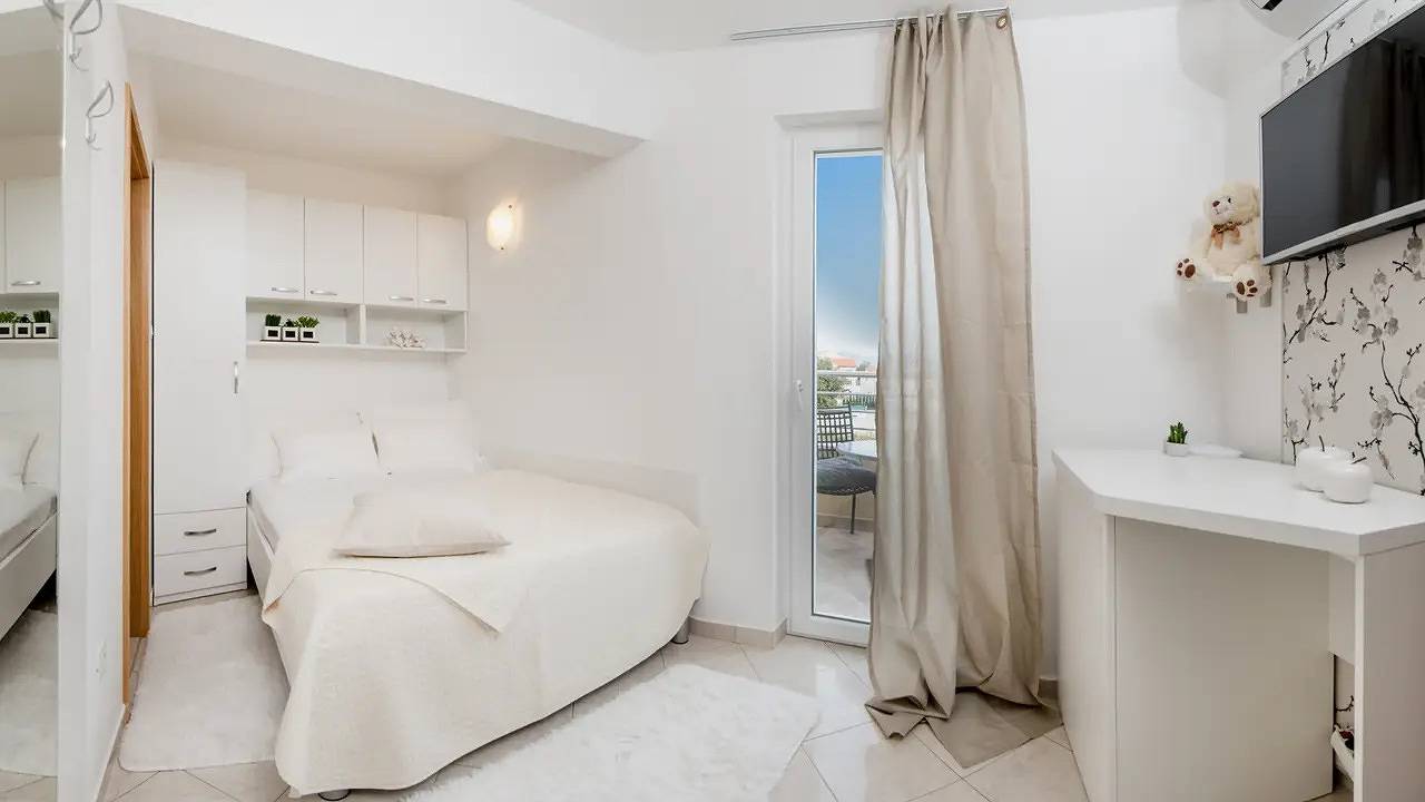 Zimmer für 2 Personen (10 m²) in Rogoznica in Rogoznica, Šibenik-Knin