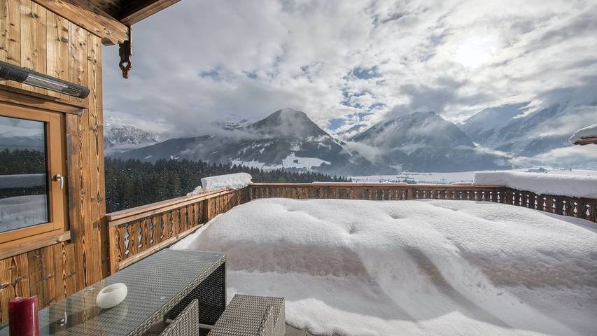 Chalet für 4 Personen, mit Sauna und Pool in Neukirchen am Großvenediger