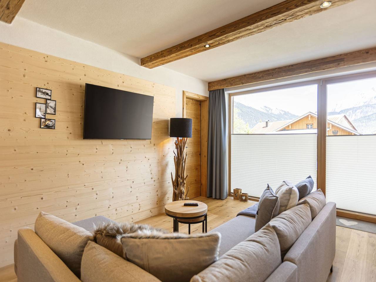 Apartamento entero, Apartment in Tyrol on the ski-slope in Lermoos, Ammergau alps (Austria)