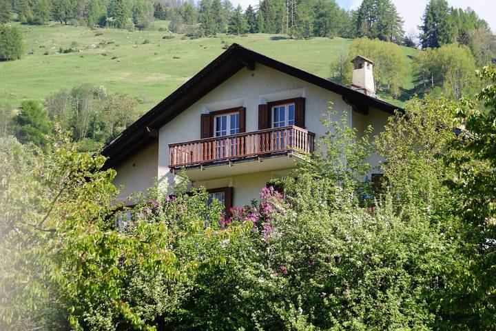 Ferienwohnung für 3 Personen, mit Garten, mit Haustier in Graubünden - 2