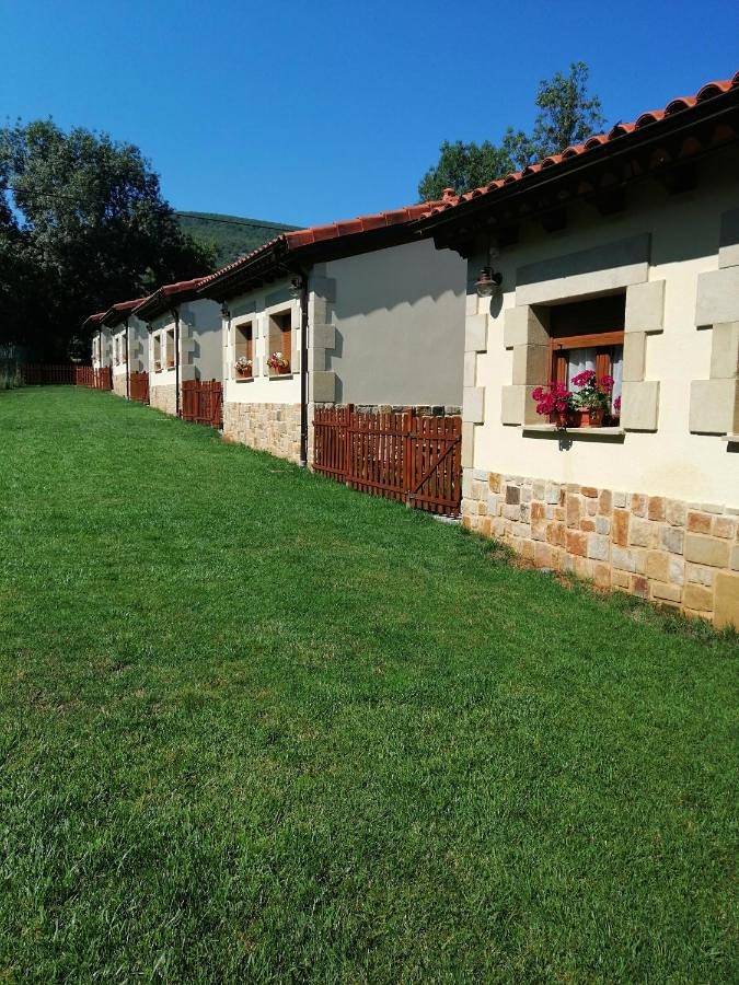 Apartamento de vacaciones para 4 personas, con Jardín y Vistas en El Valle (Soria)