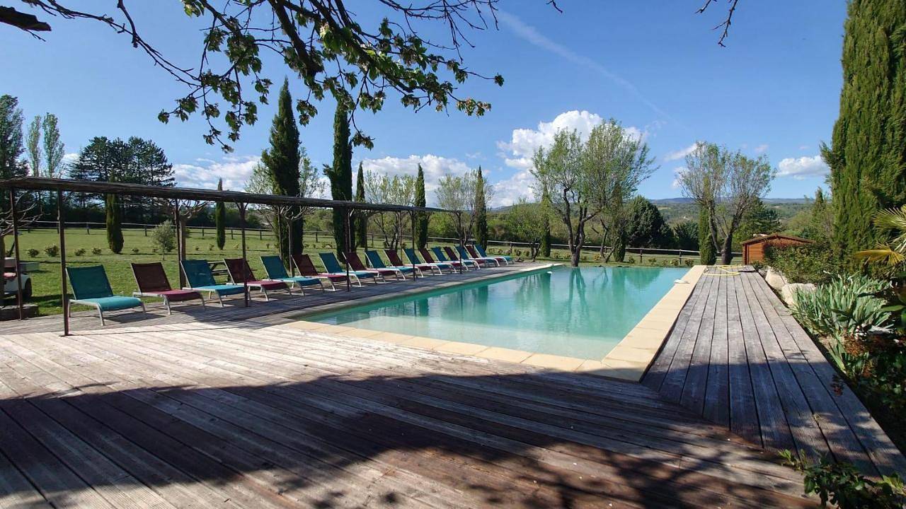 Les Maisons De Chante Oiseau, Maisons, Lodges, Tentes et Cabane in Sigonce, Parc naturel régional du Luberon