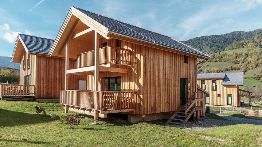Chalet für 5 Personen, mit Sauna und Garten sowie Balkon und Whirlpool in St. Georgen ob Murau