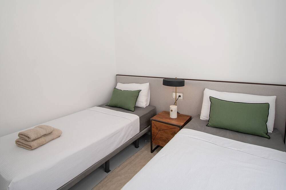 Entire apartment, Luxury apartment with roof terrace in San Miguel de Salinas, Costa Blanca