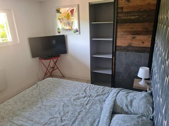 Gîte pour 2 personnes, avec jardin ainsi que vue et terrasse, animaux acceptés à Aurec-sur-Loire - 3