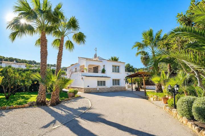 Chalet para 12 personas, con Jardín y Piscina en Comunidad Valenciana