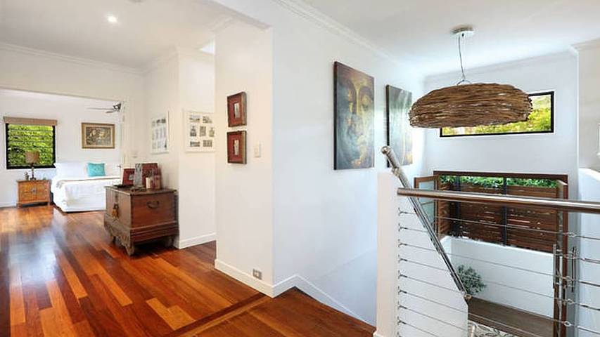 Holiday rental for 8 people, with garden in Sunshine Coast