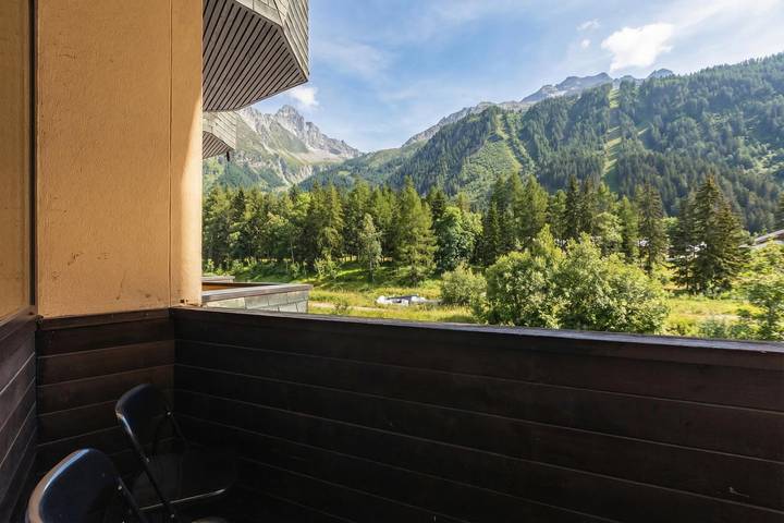 Chalet pour 7 personnes, avec balcon, adapté aux familles à Chamonix-Mont-Blanc - 2