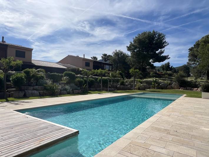 Gîte pour 6 personnes, avec balcon/terrasse et piscine dans Bonmont Terres Noves
