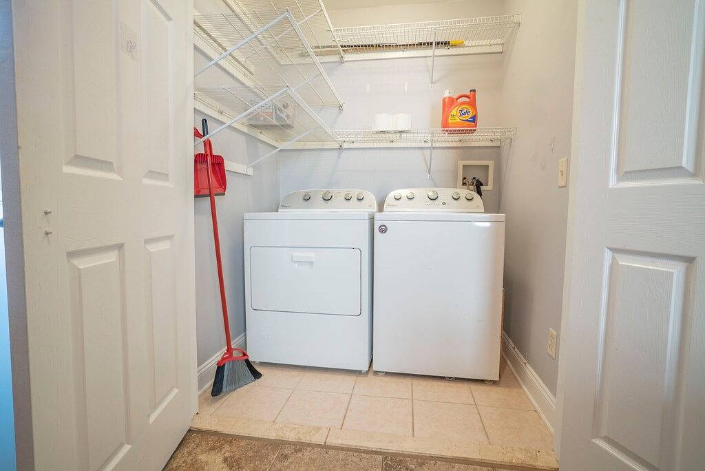 Ganze Wohnung, Downtown Extended Stay ~ Try Purple Mattress Brand - Middlesex County in South Plainfield, New Jersey