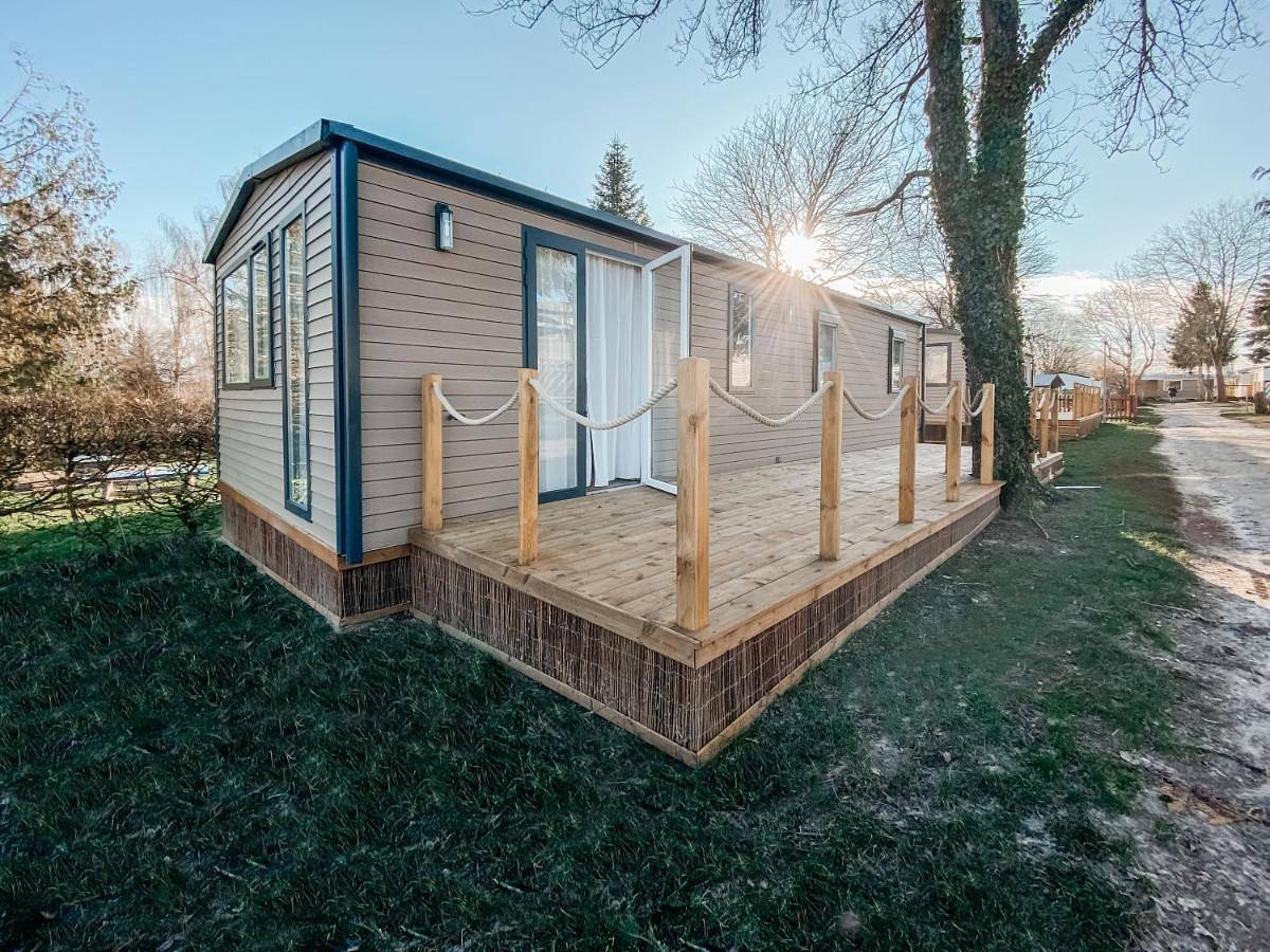 Soleil Levant - Camp La Belle Vie in Berdorf, Luxembourg