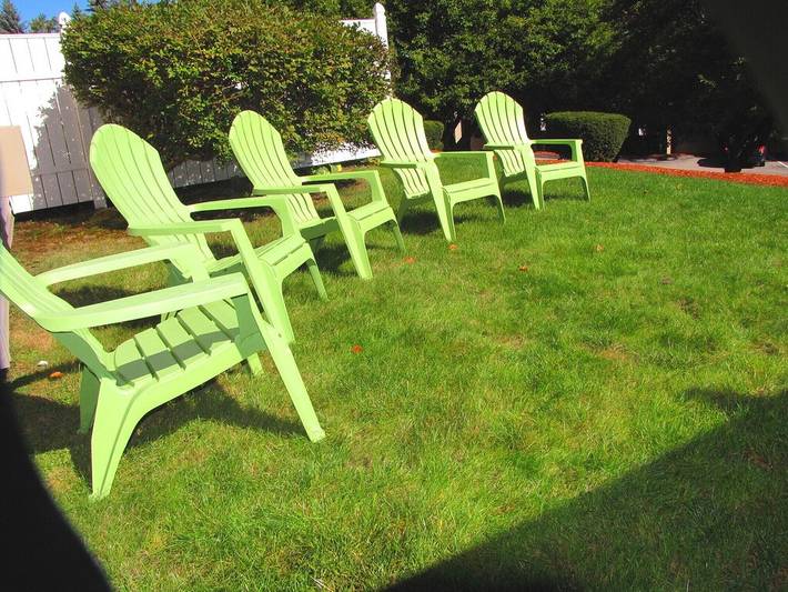 Vacation rental for 5 people, with balcony and yard as well as pool in Lake Winnipesaukee