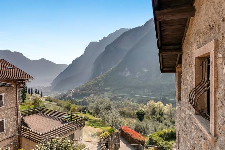 Ferienwohnung für 4 Personen, mit Balkon und Seeblick in Tenno - 3