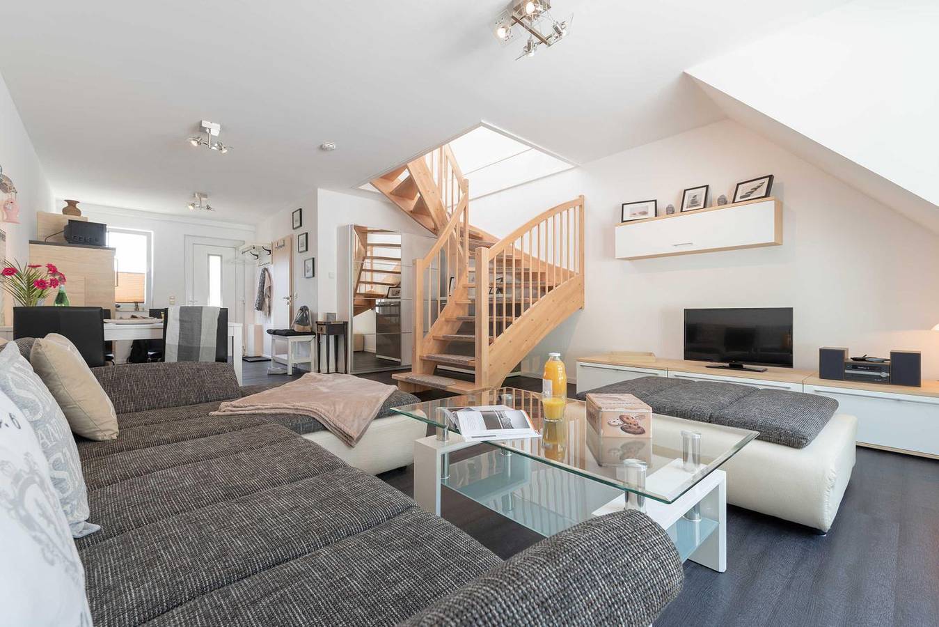 Ganze Wohnung, Seestraße 26 E We 11 mit Balkon und Gartenblick in Börgerende in Börgerende, Börgerende-Rethwisch