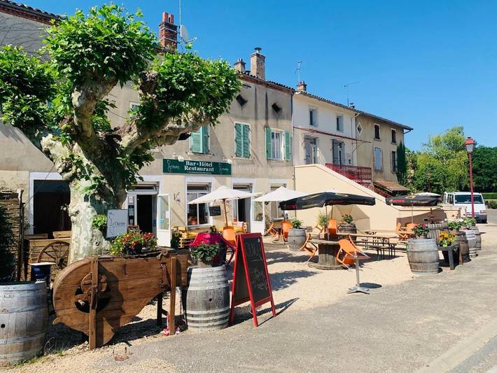 Hôtel pour 2 personnes, avec jardin et terrasse, animaux acceptés dans Chardonnay (Mâcon) - 2