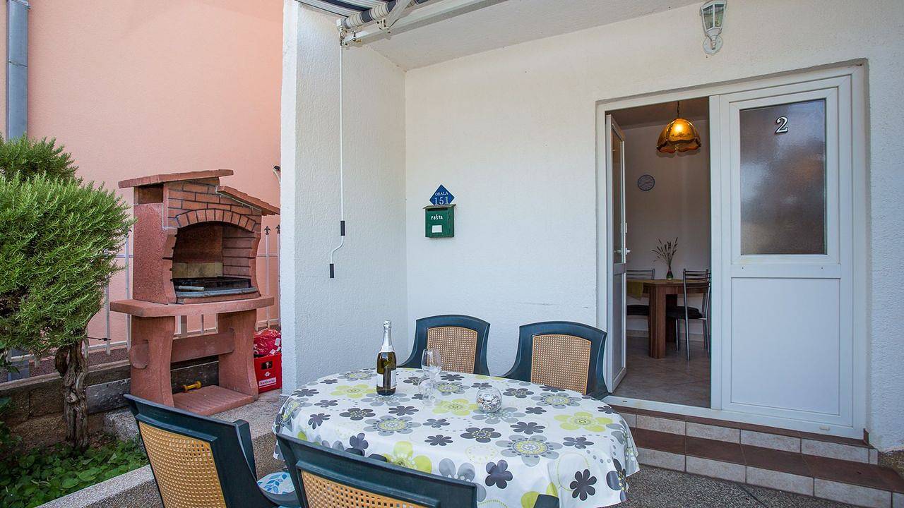 Geheel vakantieappartement, Ferienwohnung für 4 Personen (40 m²) in Poljica in Poljica, Split-Dalmatië