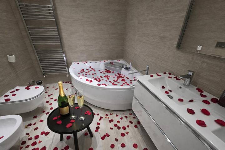 Maison d’hôte pour 3 personnes, avec jardin à Ferrare