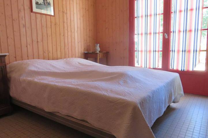 Location de vacances pour 10 personnes, avec terrasse et jardin dans Plage des Conches - 3